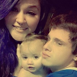 Meet your Posher, Caitlin